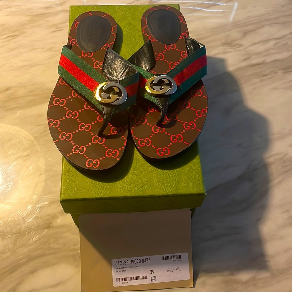 COPY - COPY - Gucci Thong Web Sandal AUTHENTIC 💯